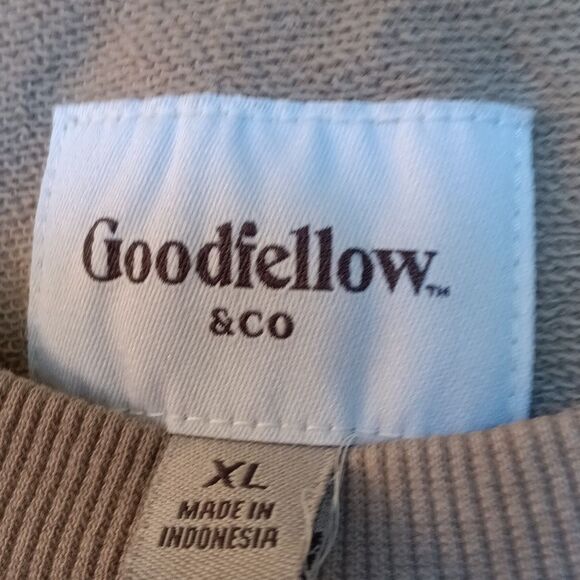 Goodfellow & Co Taupe Cotton Sweat Shirt with Maroon Emblem - Picture 2 of 4